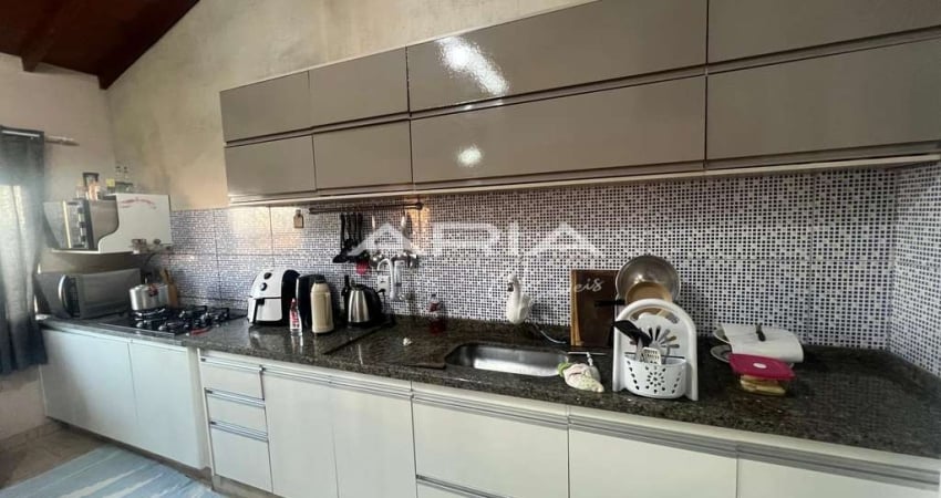 Casa a venda no Jd Bandeirantes com 3 dormitório em Londrina PR