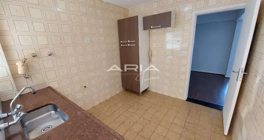 Apartamento à venda no Edifício Acapulco no Centro de Londrina PR