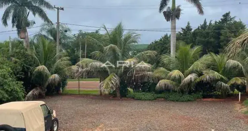 Terreno com 1306,67 m  - No condomínio Riviera do Nascente - Alvorada do Sul.
