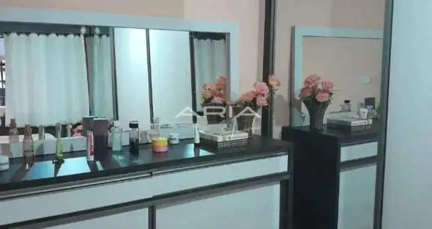 Casa disponível para venda, Jd. Interlagos, Zona Leste, Londrina/PR.