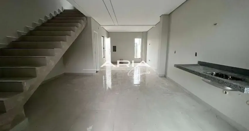 Casa Sobrado com 3 quartos, 1 suíte, Parque Tauá externo, Londrina PR