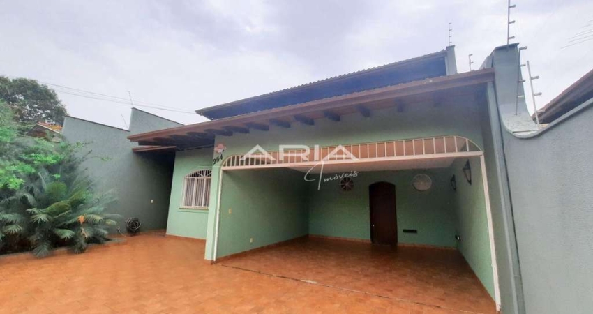 Sobrado à venda 4 quartos, uma suíte, Vila Fujita, Londrina PR