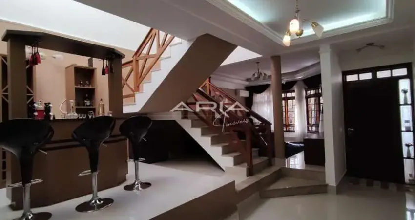 Casa à venda, Jardim Tarumã - Londrina PR, 4 quartos, 2 suítes.
