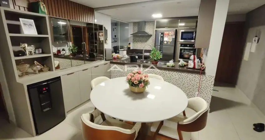 Apartamento para venda no Edifício Caraguá no Centro de Cambé PR