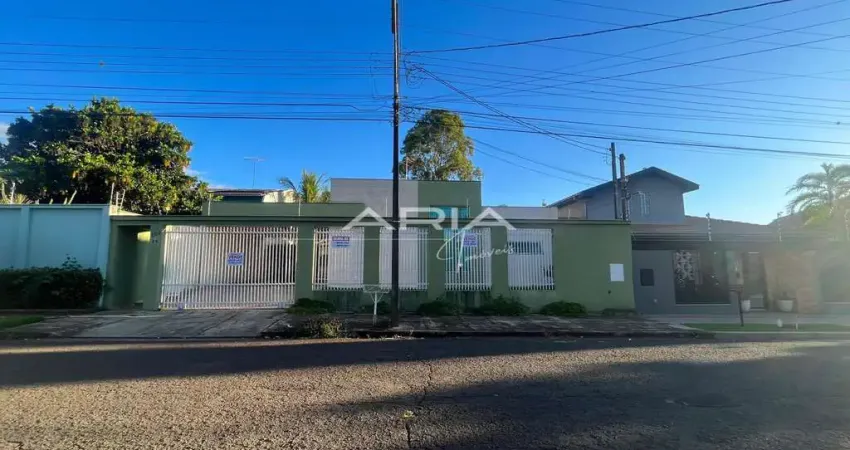 Casa Térrea de Alto Padrão à Venda  Localização Privilegiada no Alto da Prochet