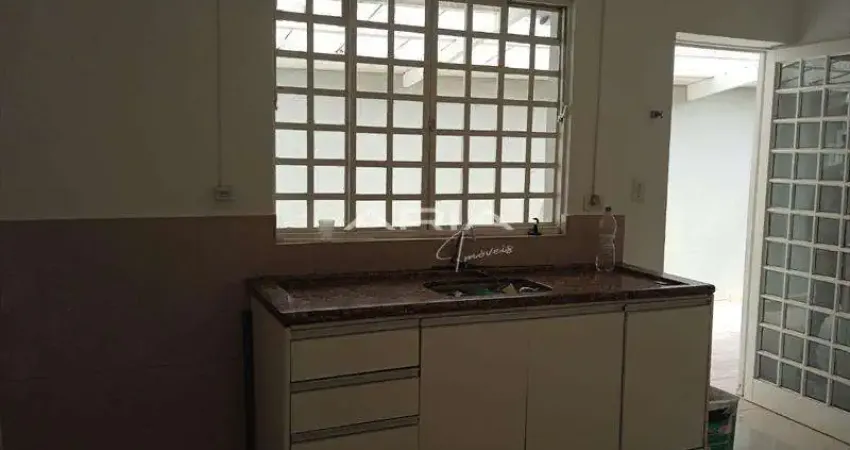 Casa com 3 quartos para alugar na Rua Virgílio Jorge, San Remo, Londrina