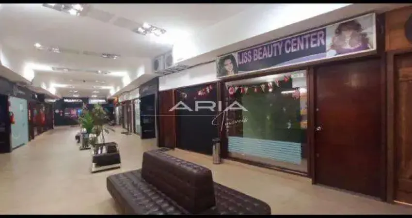 Loja Térrea à VENDA na Galeria Cine Vila Rica, CENTRO - Londrina PR.
