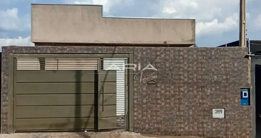 Casa com 02 quartos,75 m e garagem p  2 carros à venda no Jd Altos dos Pinheiros