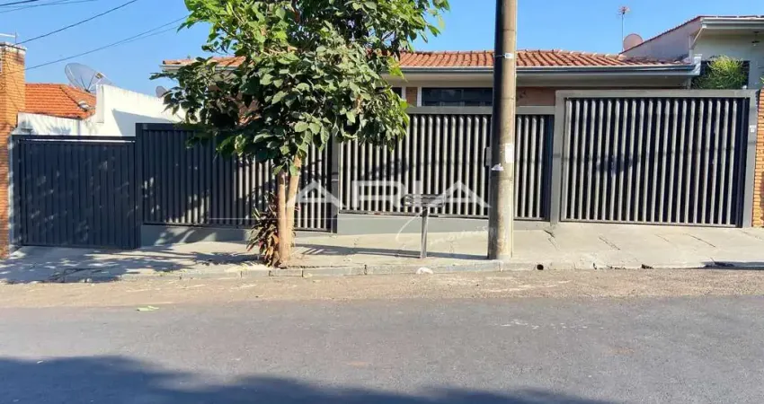 Casa 3 quartos com piscina para VENDA no Centro de MATAO - SP
