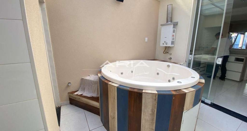 Sobrado aconchegante à venda na Vila Xavier  em condomínio fechado