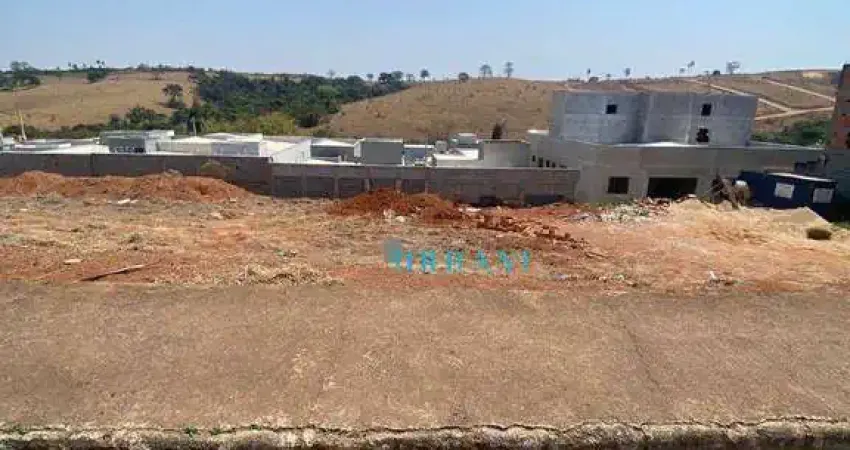 Terreno à venda, 250 m² por R$ 140.000,00 - Belo Horizonte - Varginha/MG