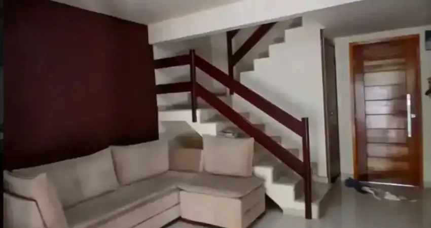 Vendo excelente casa duplex 3 quartos, suíte, 2 vagas, em condominio fechado com lazer na taquara, ao lado da transolimpica, comdominio golden dreams
