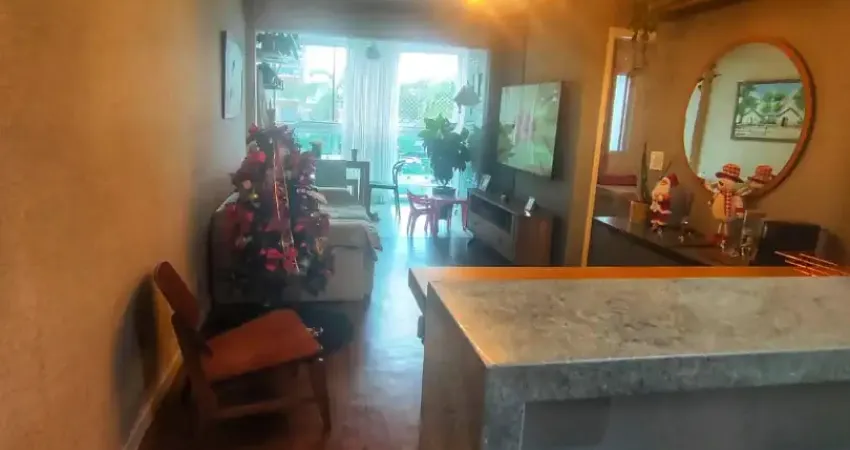 Vendo apartamento 2 quartos com suíte, 68m² , semi mobiliado e decorado, frontal, rua aroazes na barra olímpica