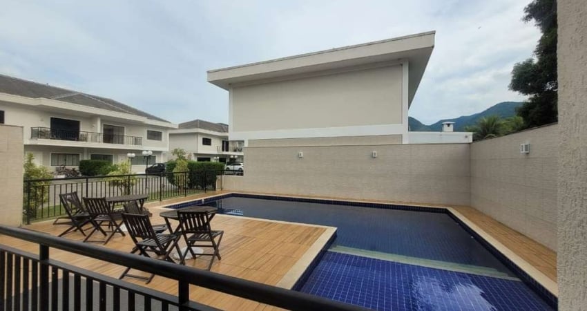 Casa em condomínio fechado com 3 quartos para alugar na Manhuaçu, 599, Vargem Grande, Rio de Janeiro
