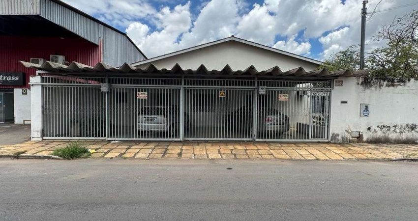 Casa com 3 quartos à venda na Rua 11 c/  Rua 504, 538, Vila Abajá, Goiânia