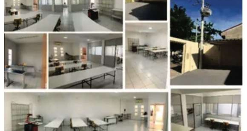 Casa Comercial à Venda em Aparecida de Goiânia - Jardim Nova Era: 5 Salas, 3 Banheiros, 4 Vagas, 269m² de Área