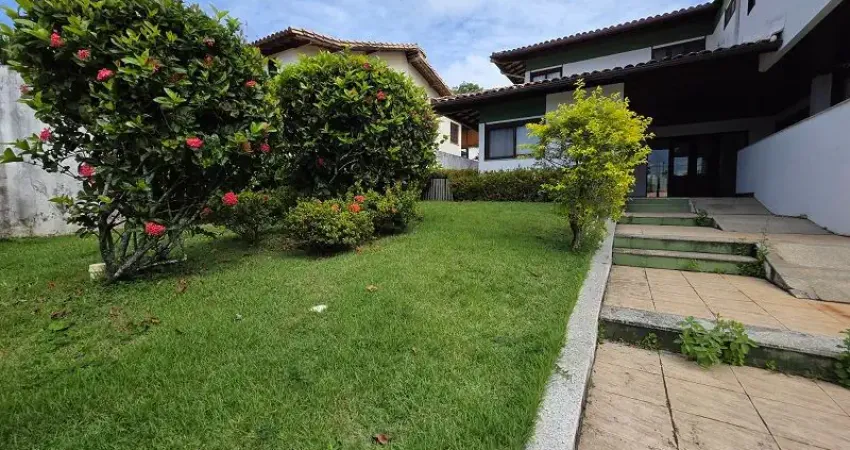 Casa em condomínio fechado com 4 quartos para alugar no Graça, Salvador 