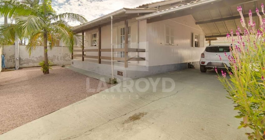 Casa com 2 quartos à venda no Oficinas, Tubarão 