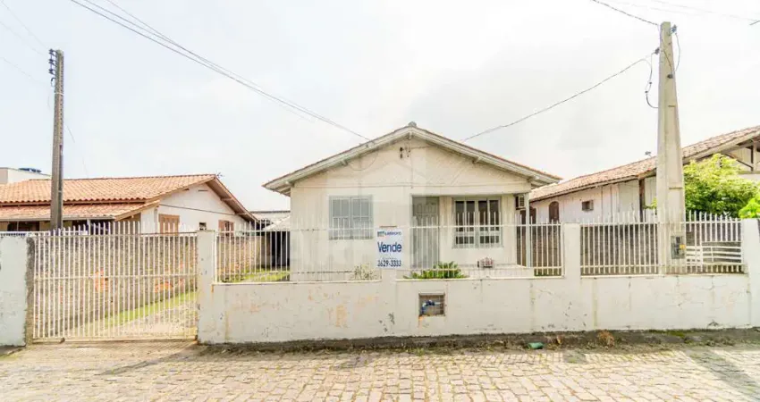 Casa com 3 quartos à venda no Revoredo, Tubarão 