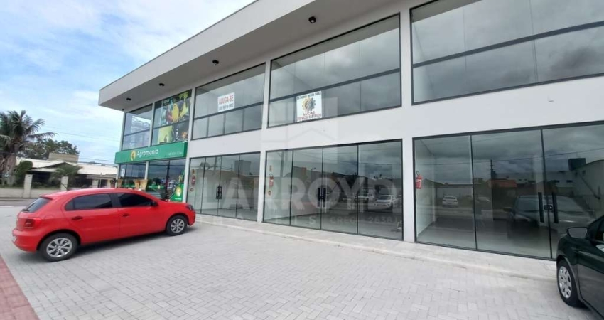 Casa comercial para alugar no Revoredo, Tubarão 
