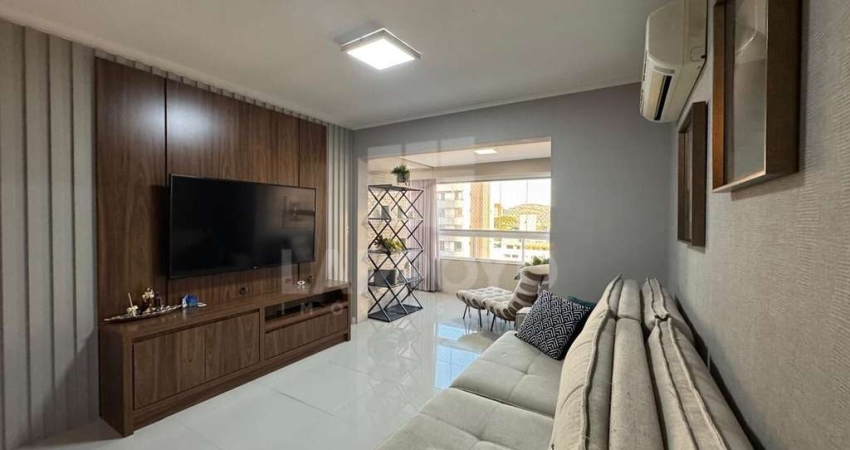 Apartamento com 3 quartos à venda na Rua Vidal Ramos, 299, Centro, Tubarão