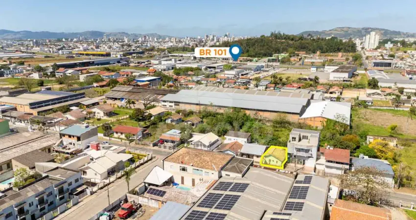 Terreno à venda na Rua Manoel Miguel Bittencourt, Humaitá de Cima, Tubarão