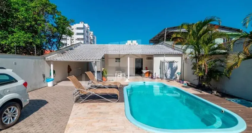 Casa com 4 quartos à venda no Humaitá, Tubarão 