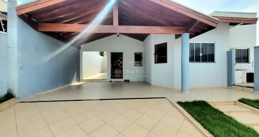 Casa a venda com 3 quartos, área gourmet e fino acabamento mogi mirim - sp