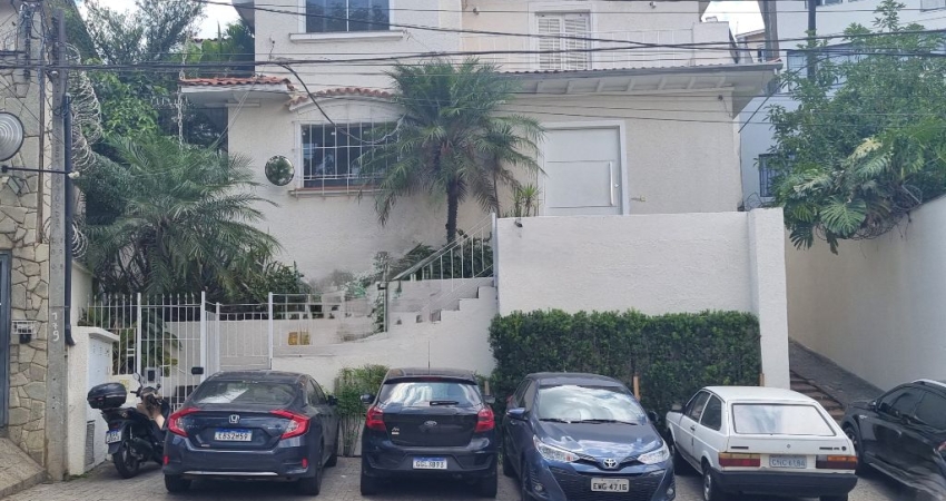 Aluga-se Sobrado Coml. Pacaembu, 454m² 9 salas