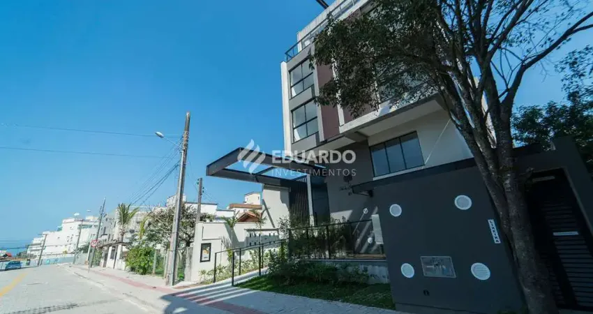 Cobertura Duplex  à Venda com Vista para o Horto e o Mar – Mariscal, Bombinhas/S