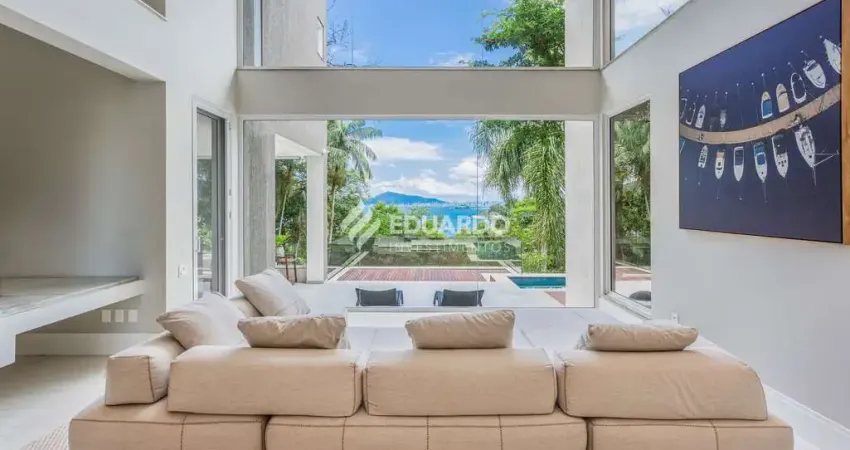 Casa costão estaleirinho – 4 suítes, 524 m², vista panorâmica e rooftop – balneá