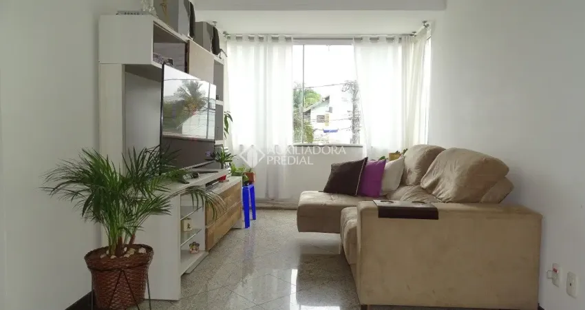 Excelente apartamento de frente com 2 dormitórios, 66,51 m² de área privativa. vaga para 2 carros