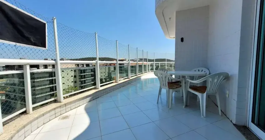 Ótima cobertura duplex à venda na Passagem, Cabo Frio/RJ