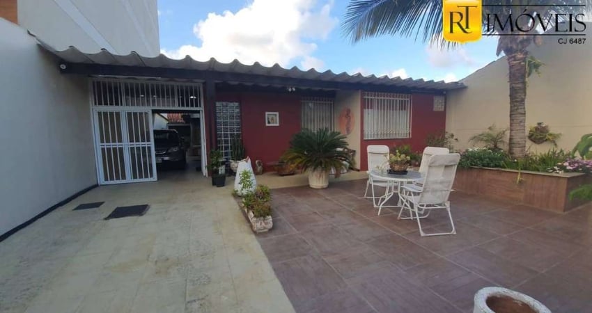 Casa independente pertinho da Praia dos Anjos, em Arraial do Cabo