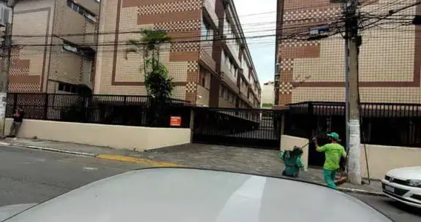 Oportunidade de apartamento de 02 quartos à venda perto da Praia do Forte