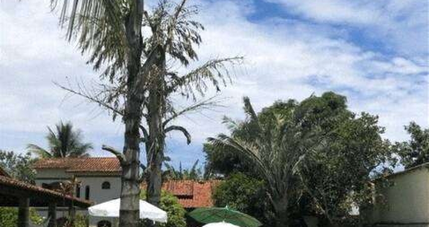 Casa com 4 quartos e piscina à venda no Parque Hotel - Araruama/RJ