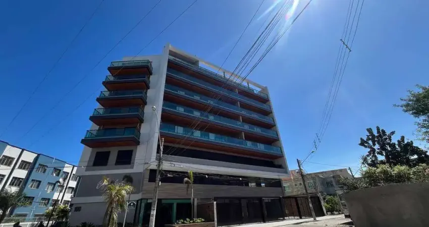 Cobertura linear de 3 quartos à venda no Algodoal, Cabo Frio/RJ
