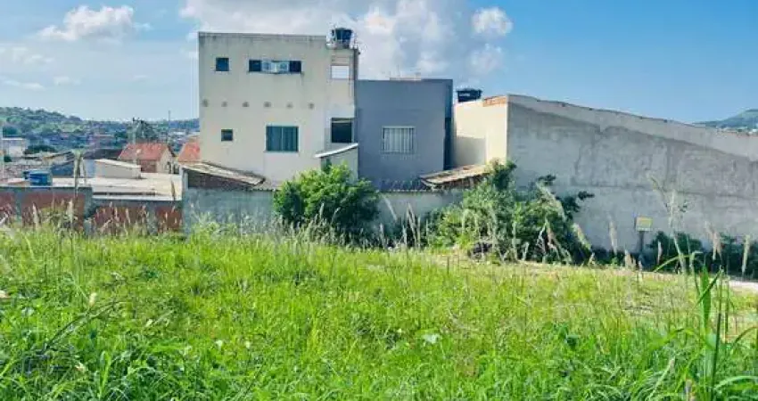Terreno com 382,5  à venda na divisa entre São Pedro e Cabo Frio/RJ