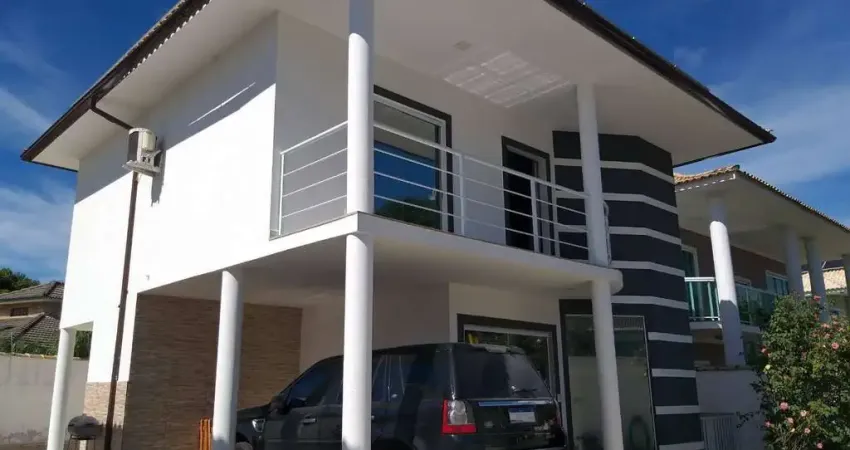 Casa Duplex com 3 Quartos à Venda na Pontinha - Araruama/RJ