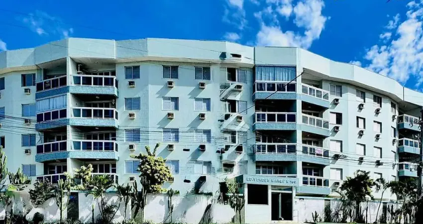 Ótimo apartamento à venda 3 quartos  vista da praia do Forte - Cabo Frio/RJ