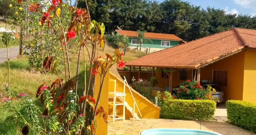 Linda Chácara à Venda no Bairro do Godoy – Extrema/MG!