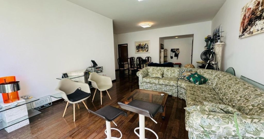 EXCELENTE APARTAMENTO COM 3 QUARTOS E VAGA NA  NA ASSIS BRASIL