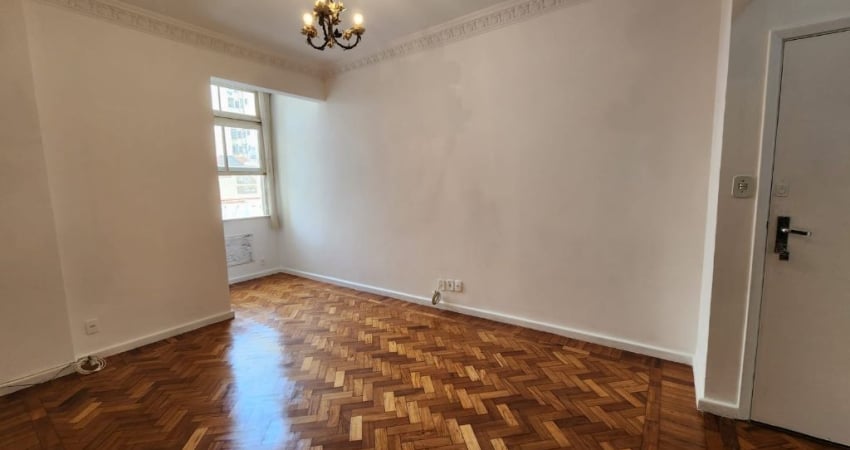 EXCELENTE APARTAMENTO 2 QUARTOS COM VAGA NA ESCRITURA