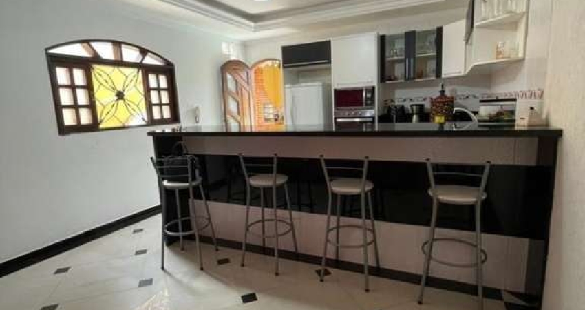 Casa para Venda em Mogi das Cruzes, Residencial Colinas, 3 dormitórios, 2 suítes, 3 banheiros, 2 vagas