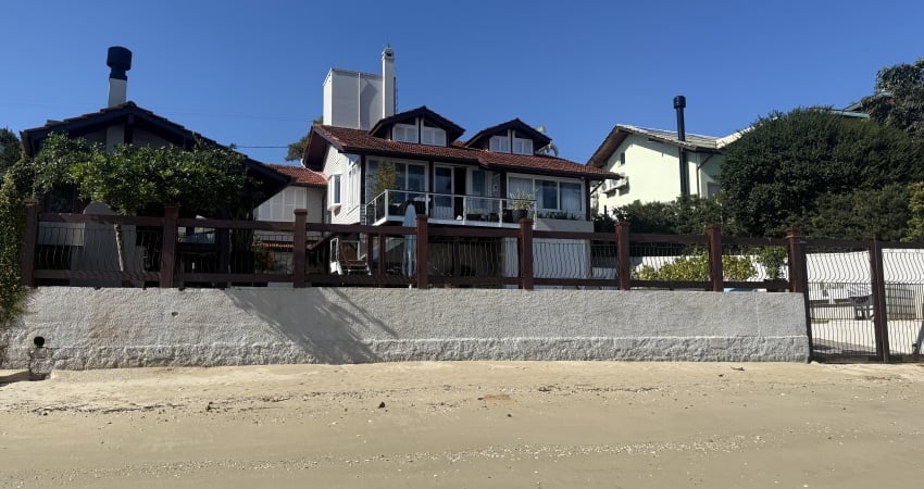Casa com 3 quartos à venda na Rodovia Haroldo Soares Glavan, 4975, Cacupé, Florianópolis