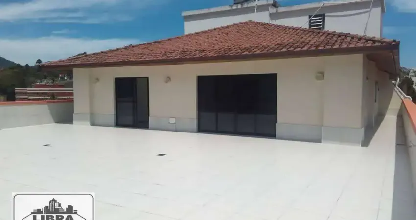 Cobertura à venda: salão, terraço, 3 suítes e 2 vagas, a minutos do centro!