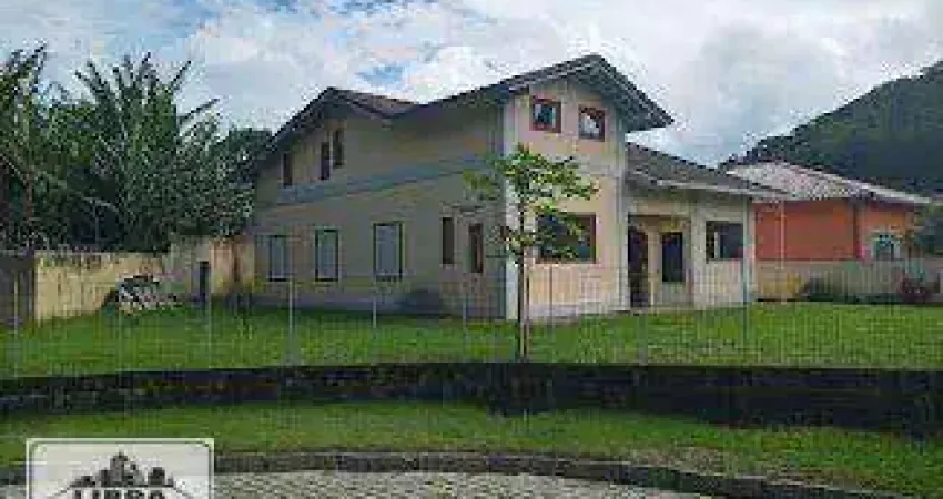 Casa 5 quartos (sendo 2 suítes), 123m2, para venda ou aluguel!