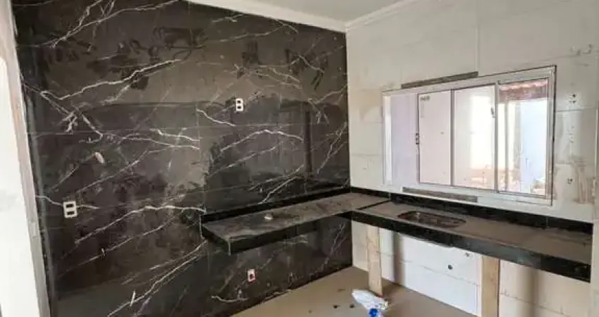 Casa para Venda em Araxá, FENÍCIA, 3 dormitórios, 1 suíte, 2 banheiros, 3 vagas