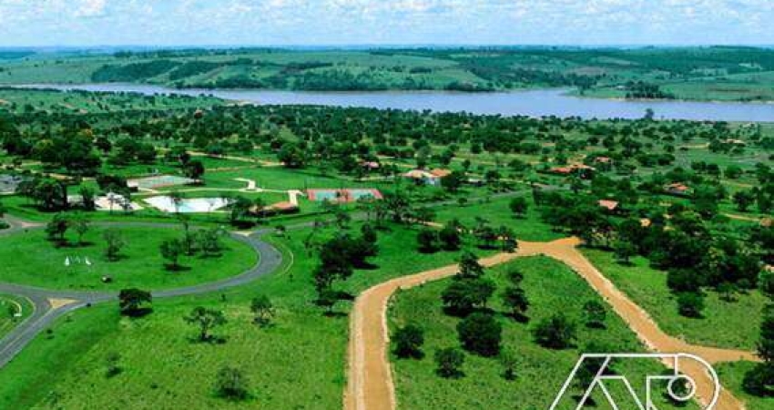 Terreno em Condomínio à venda, TERRAS DE SANTA CRISTINA III - AVARE/SP