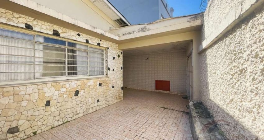 Casa para Locação em Mogi das Cruzes, Centro, 3 dormitórios, 2 banheiros, 2 vagas